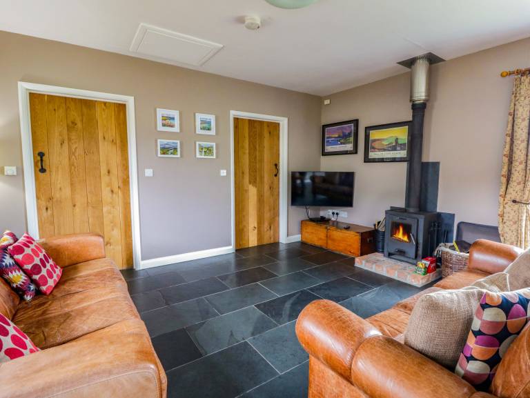 Children-friendly cottage with yard & barbeque | Dogs allowed — photo 3