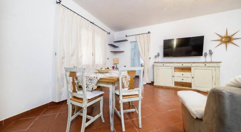 Holiday apartment with jacuzzi | Pet-friendly — photo 3