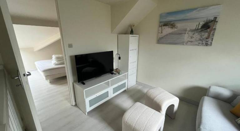 Holiday apartment with 3 rooms for 5 persons — photo 5