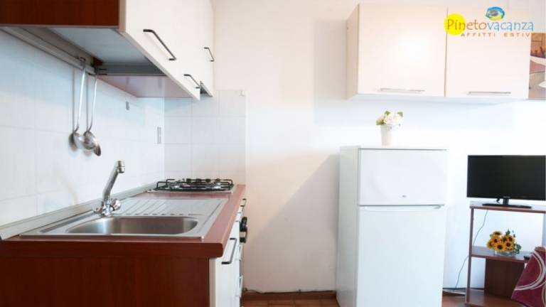 Holiday apartment with 2 rooms for 4 persons — photo 4