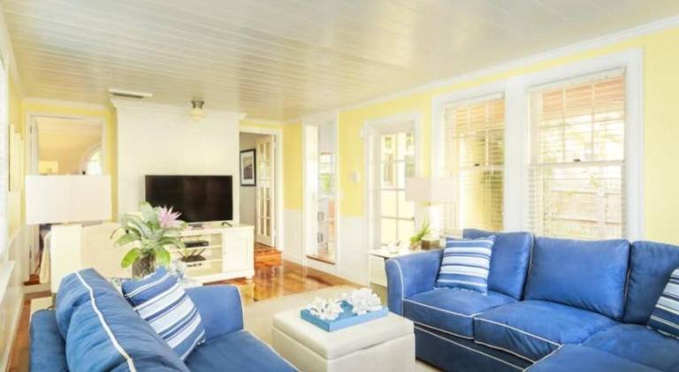 Nice vacation home with pool | Pets allowed — photo 2