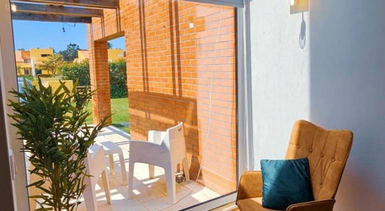 Villa with terrace, yard & grill in Coimbra