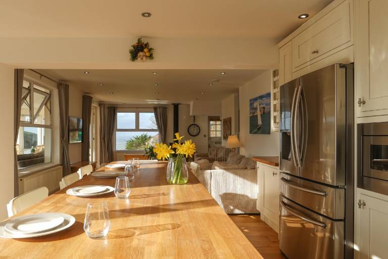 Vacation home with barbeque, garden & patio — photo 3