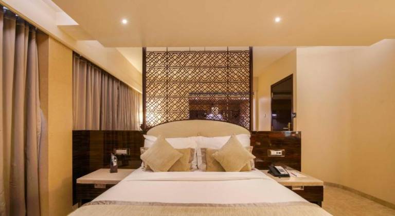 Sai Palace Grand Malad — photo 2