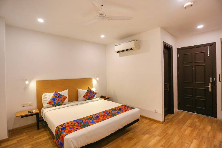 FabHotel Moro Paschim Vihar