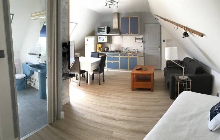 Apartment | Sea view — photo 3