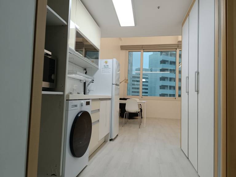 Apartment Gaehwadong-ro