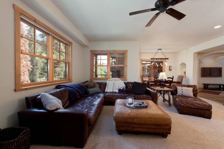 Children-friendly pleasant house with fast internet, heated pool & hot tub | Mountain view | Next to the ski | Pets allowed — photo 4