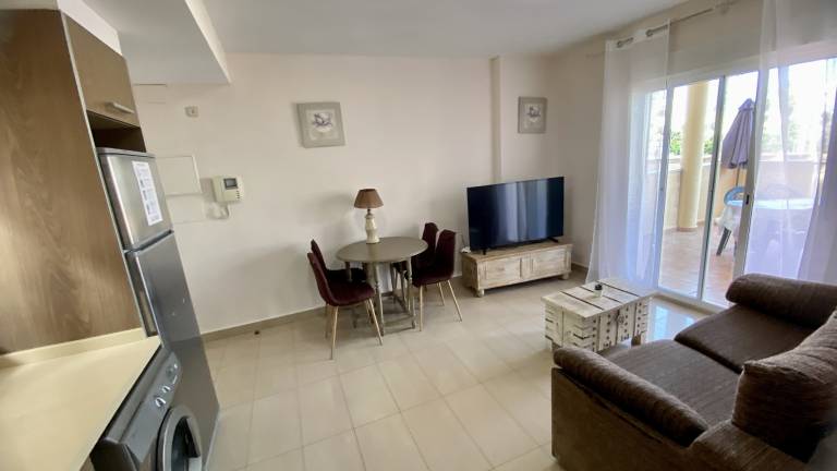 Holiday apartment with pool, yard & terrace — photo 5