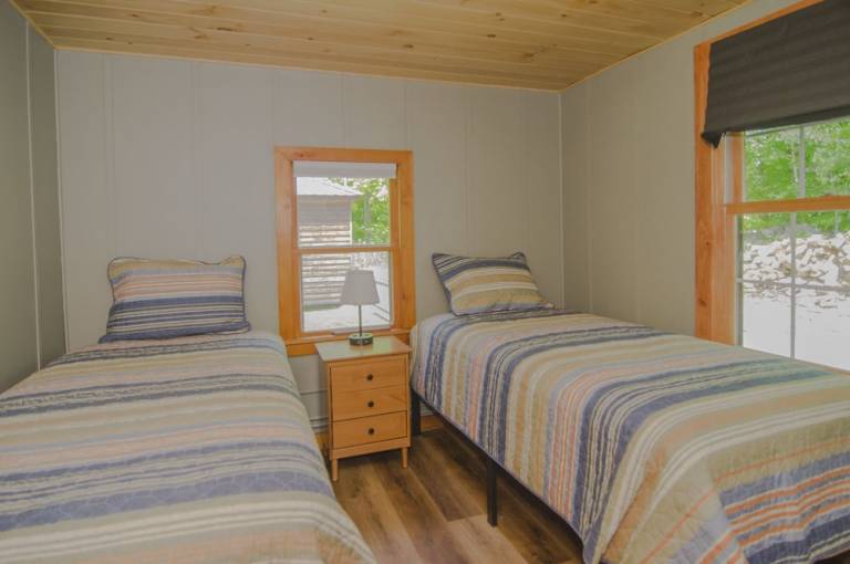 Cabin  Lake Willoughby