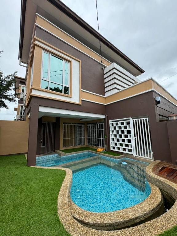 293 m&sup2; Bungalow