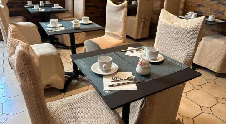 Logis Hotel de France & Restaurant Pamiers — photo 5