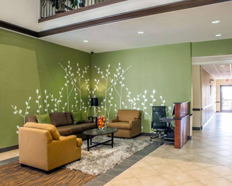 Sleep Inn & Suites Pearland - Houston South — photo 4