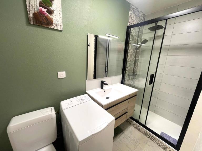 Condo with 1 room for 2 persons — photo 4