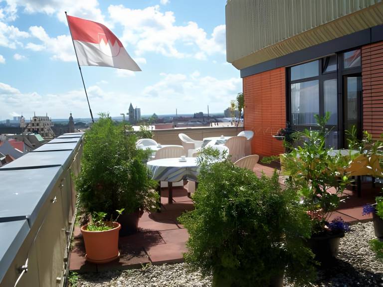 Panorama Hotel Schweinfurt — photo 4