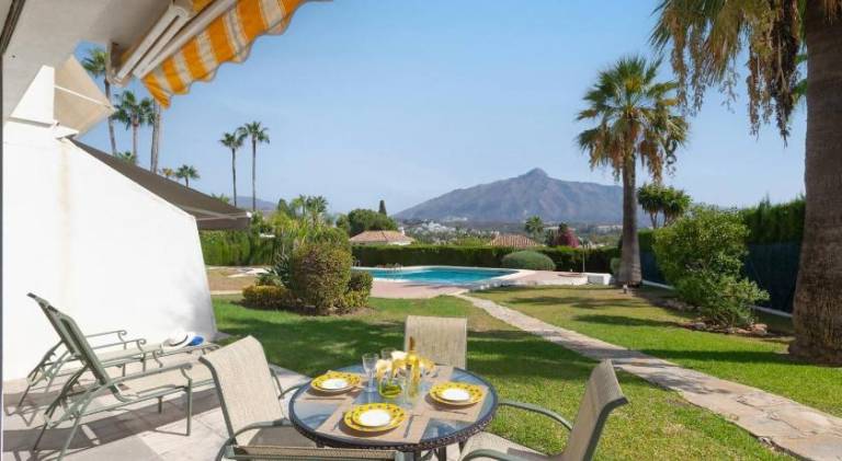 Fully equipped beautiful house with pool & terrace | Pet-friendly in Marbella