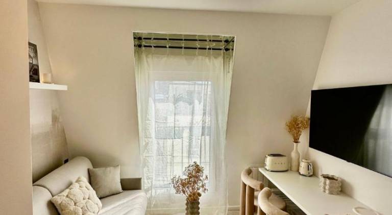 Holiday apartment with 1 room for 2 persons in Bagnolet