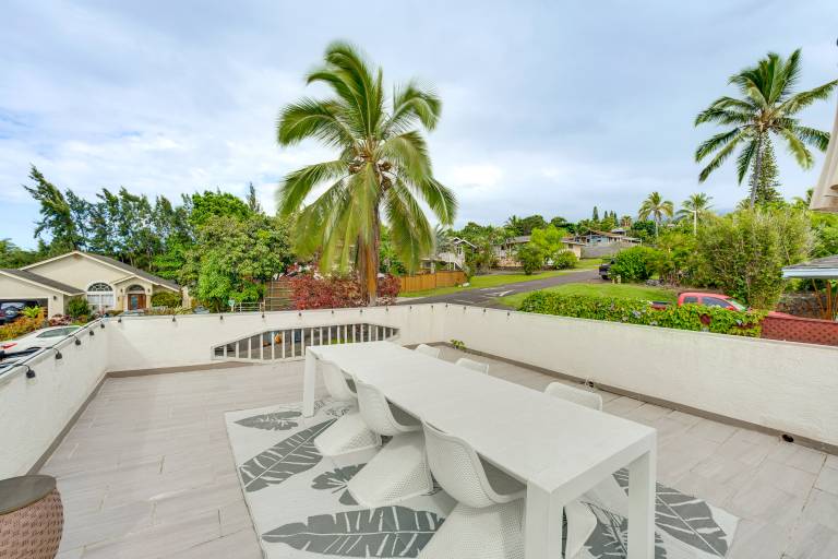 Rooftop Patio! Kailua-Kona Escape 6 Mi to Beach — photo 3