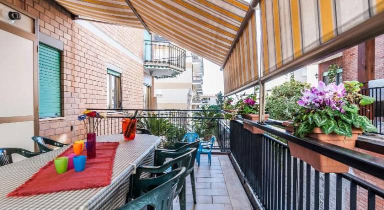Rental apartment with 3 rooms for 8 persons — photo 4