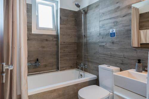 Apartment  Meneou
