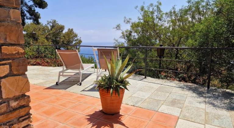 Holiday apartment with 2 rooms for 4 persons — photo 3