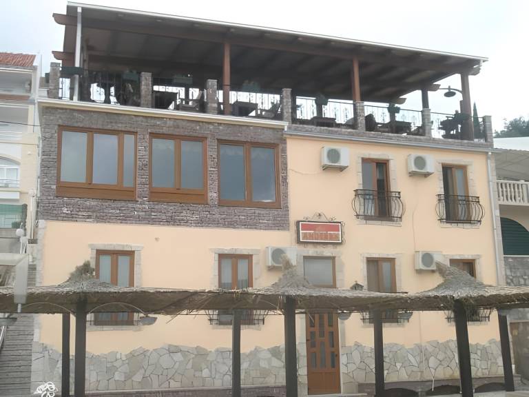 Hotel Anderba in Tivat