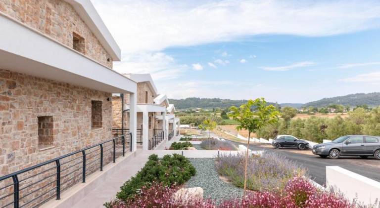 Villa with yard, patio & private pool | Good for workation | Pets allowed — photo 3