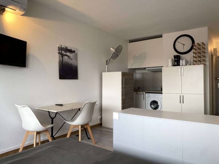 Studio with 1 room for 2 persons — photo 4
