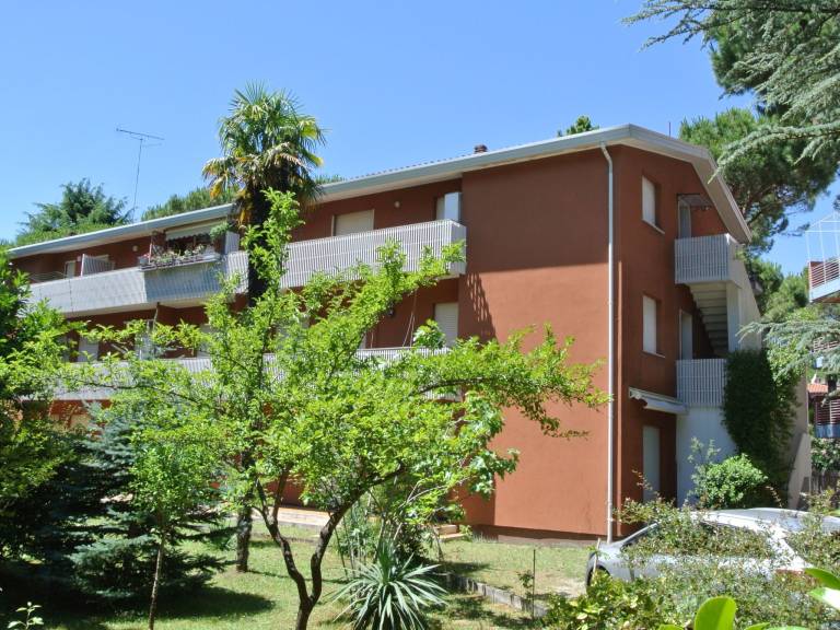 Family-friendly lovely holiday apartment with yard & terrace | Dogs allowed in Udine
