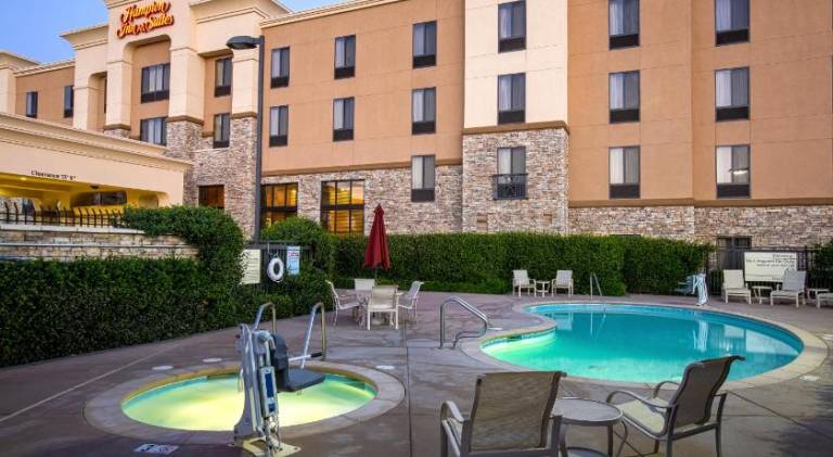 Hampton Inn & Suites Sacramento-Elk Grove Laguna 1-5 — photo 2