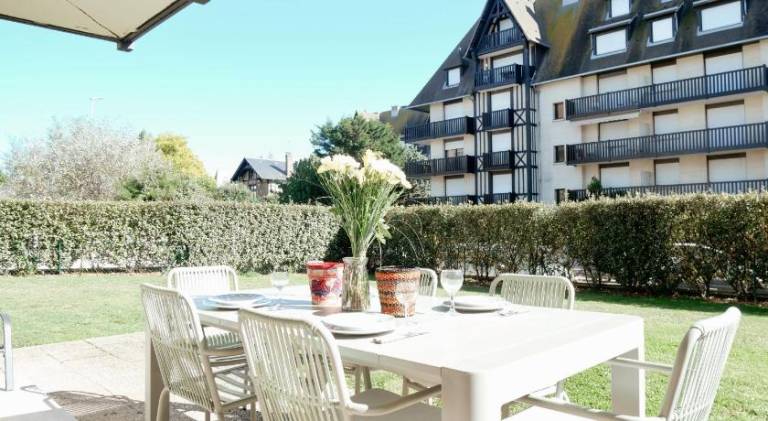 Rental apartment | Beach nearby | Dogs allowed in Touques