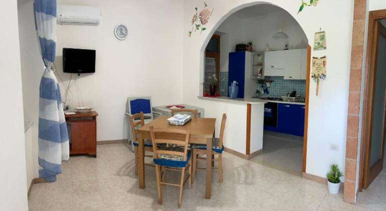 Vacation home for 5 persons in Procida