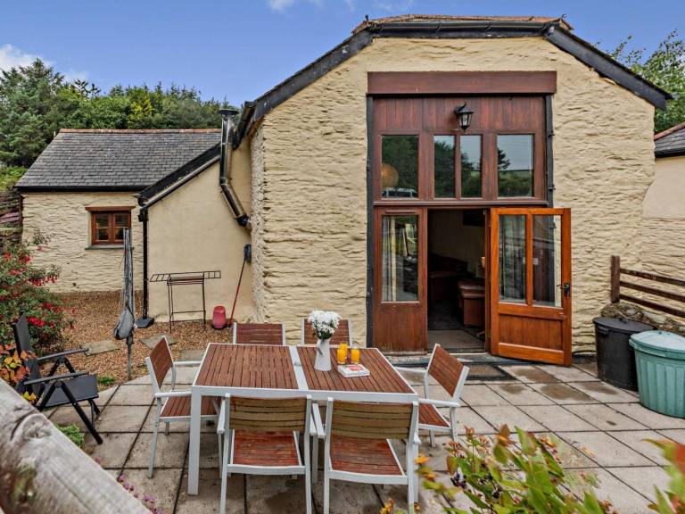 Cottage with yard in Ilfracombe