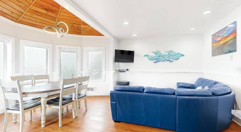 House | Close to the beach | Pets are welcome in Tillamook, OR