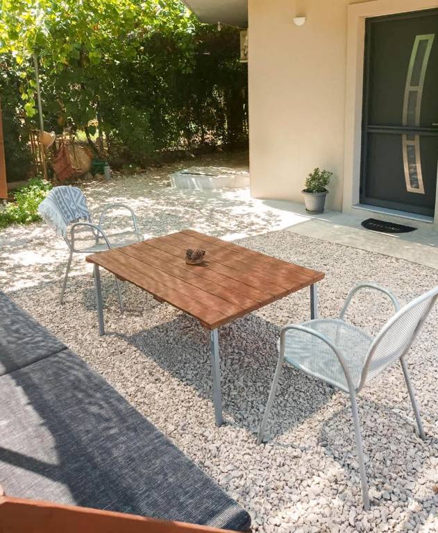 Apartment Gialova