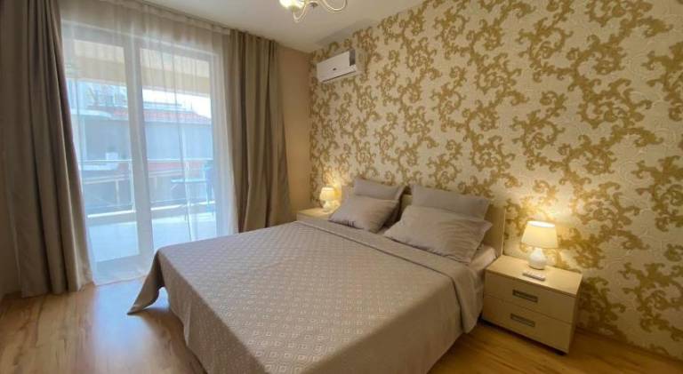 Apartment with pool & terrace | Close to the beach | Dogs allowed in Sozopol