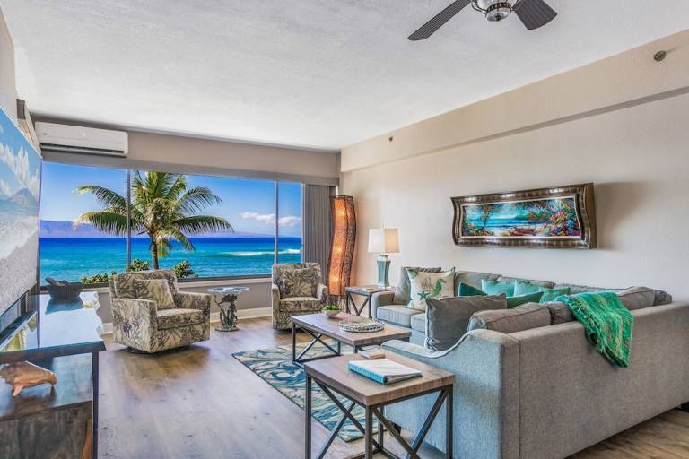 Condo Kahana