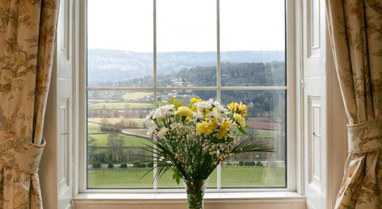 The Manor Hotel — photo 3
