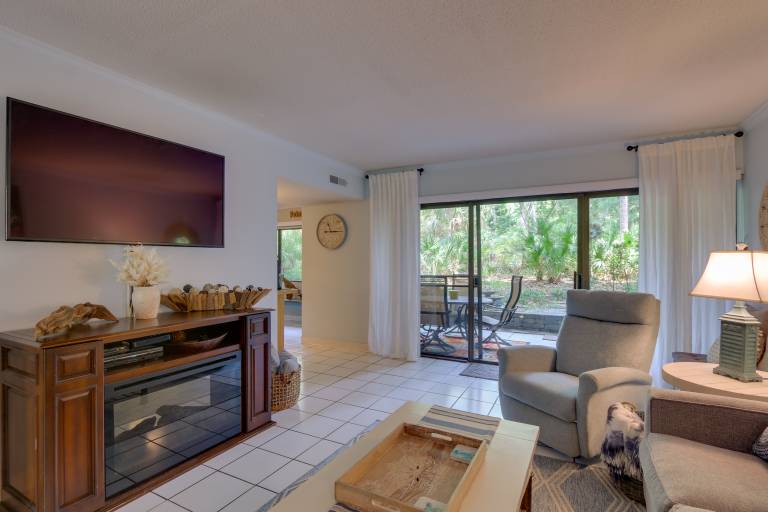 Serene Hilton Head Island Condo w/ Community Pool! — photo 5
