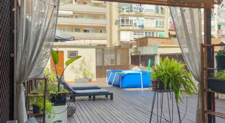 Unique central home with large terrace & pool in Barcelona
