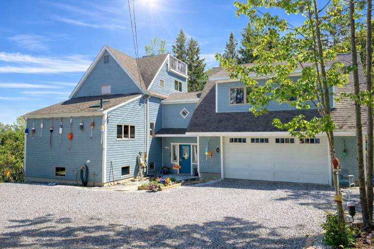 House  Bailey Island