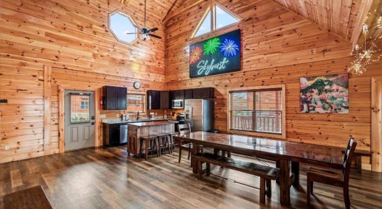 Cabin Bliss Near Parkway, Hot Tub, Pool, Dogs OK — photo 5
