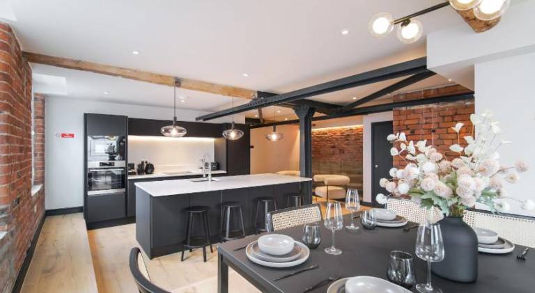 Holiday apartment | Close to Manchester Cathedral in Manchester