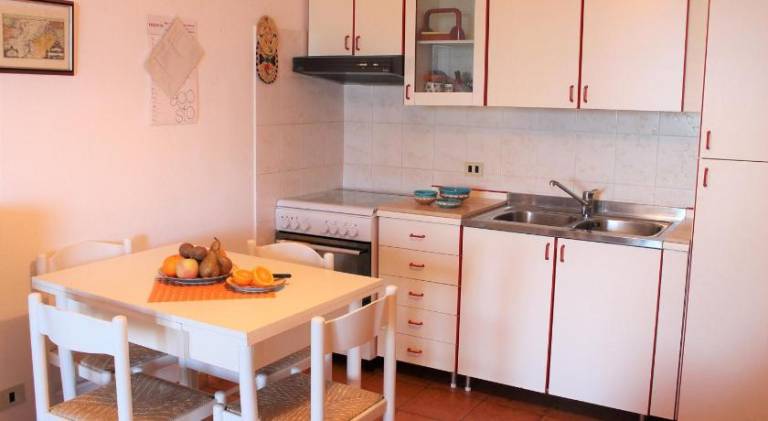 Apartment with 3 rooms for 5 persons — photo 4