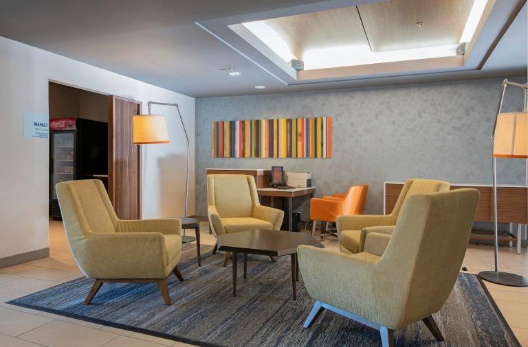 Holiday Inn Express Kamloops By IHG — photo 4
