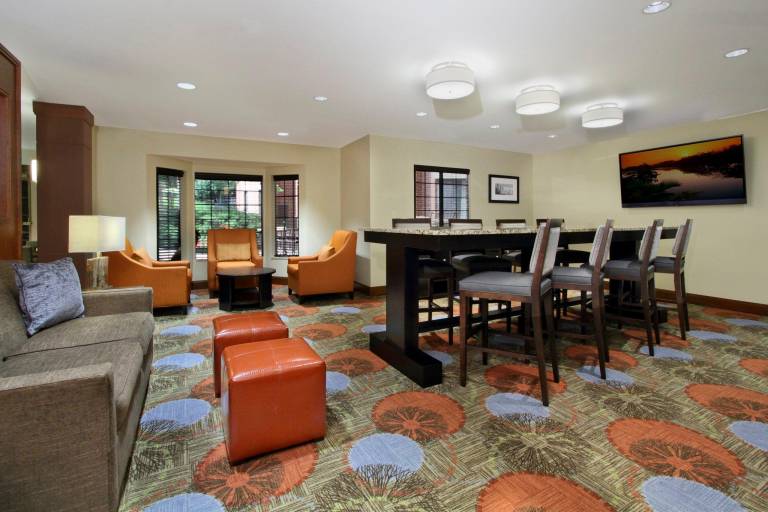 Staybridge Suites Tysons - McLean By IHG — photo 5