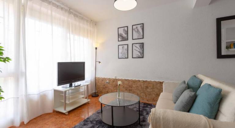 Rental apartment with private pool & terrace — photo 2
