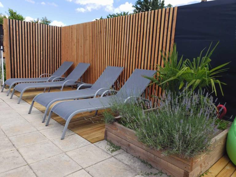 Vacation home with pool, terrace & garden — photo 2