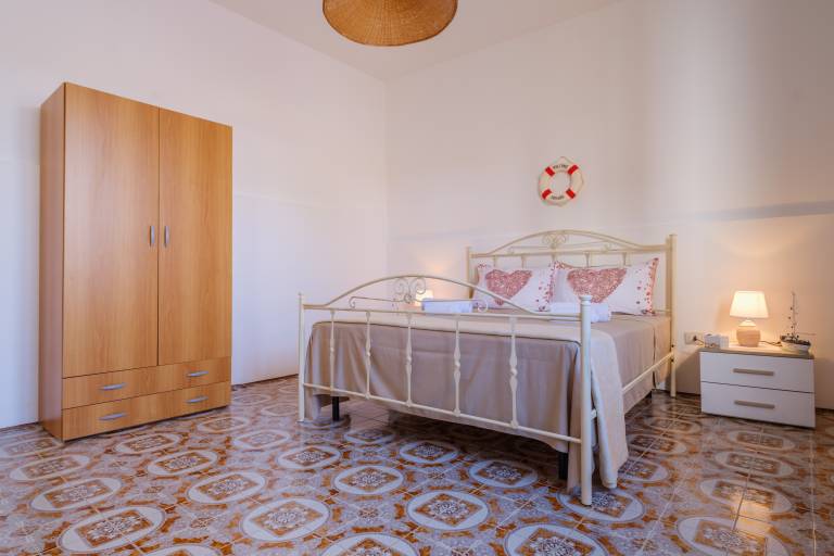 Family-friendly villa with terrace, yard & barbeque | Sea view | Pets allowed — photo 4