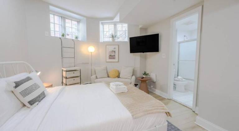 Holiday apartment with 1 room for 2 persons in Boston, MA